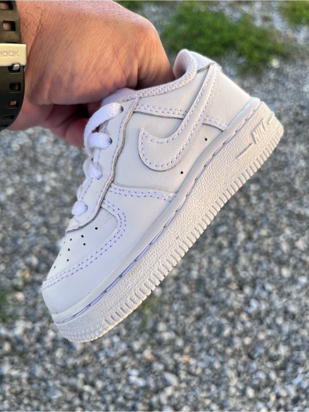 Nike Air Force 1
Lifestyle/Athletic Shoes
Size 6C Unisex
Triple White